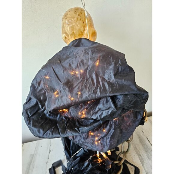 Skeleton blow mold chains prisoner AS IS Halloween prop - Picture 8 of 9